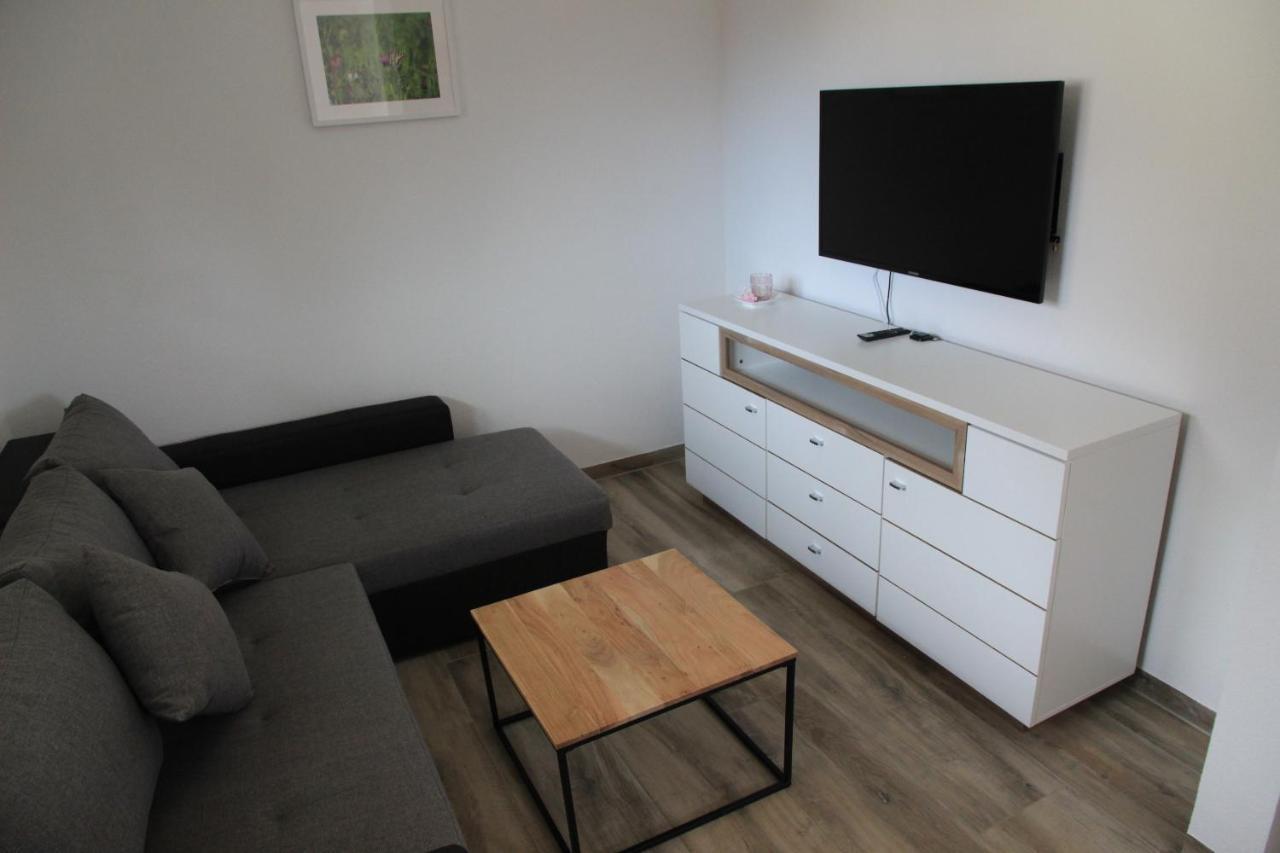 Ferienwohnung Gasthof Lowen 卡伯尔-格拉芬豪森 外观 照片